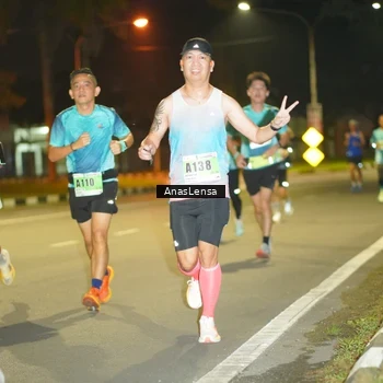 Runner Photo 8794554