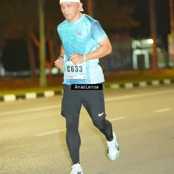 Runner Photo 8794590
