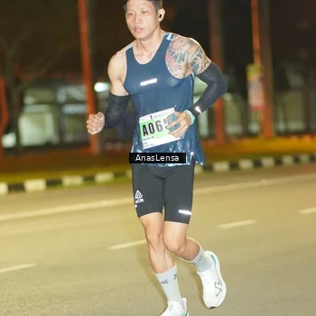Runner Photo 8794624