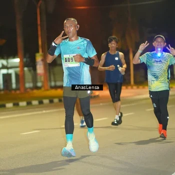 Runner Photo 8794625