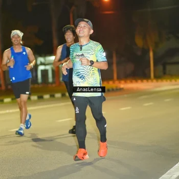 Runner Photo 8794647