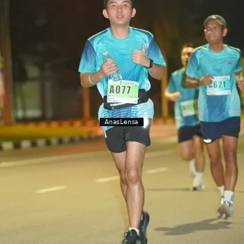 Runner Photo 8794664