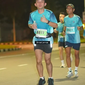 Runner Photo 8794668