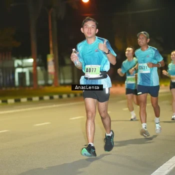 Runner Photo 8794673