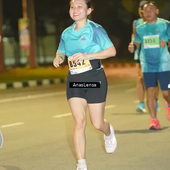 Runner Photo 8794696