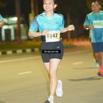 Runner Photo 8794716