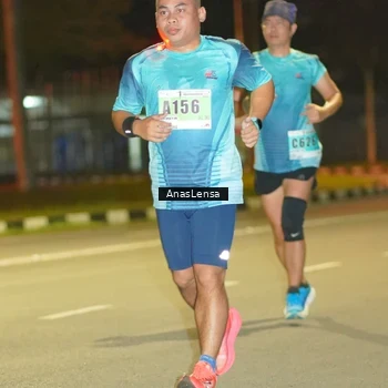 Runner Photo 8794729