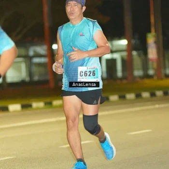 Runner Photo 8794749