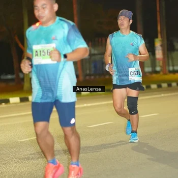 Runner Photo 8794753