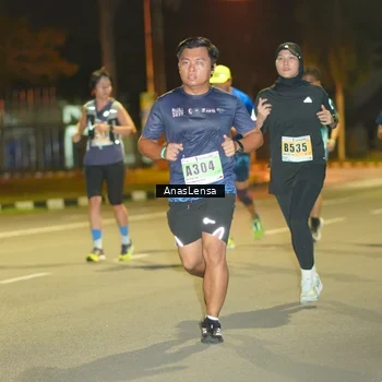 Runner Photo 8794769