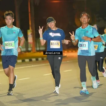 Runner Photo 8794789