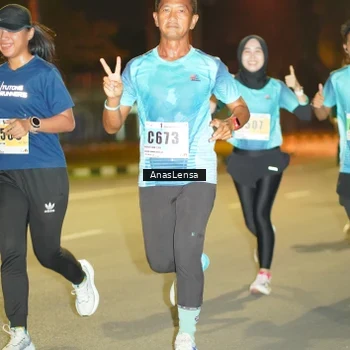 Runner Photo 8794825