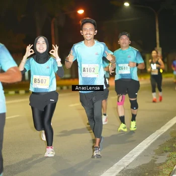 Runner Photo 8794829