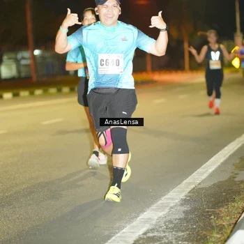Runner Photo 8794840