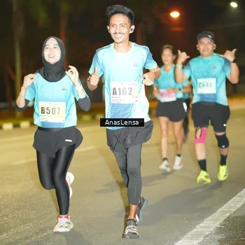 Runner Photo 8794841