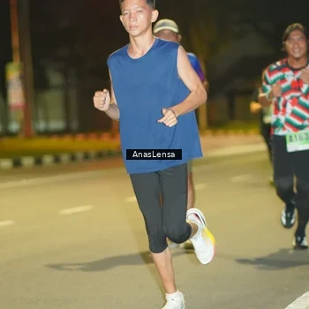 Runner Photo 8794887