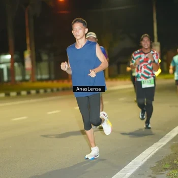Runner Photo 8794889