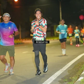 Runner Photo 8794890
