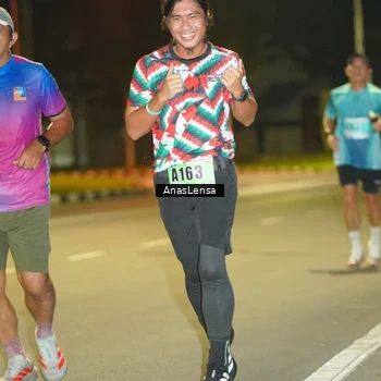 Runner Photo 8794905