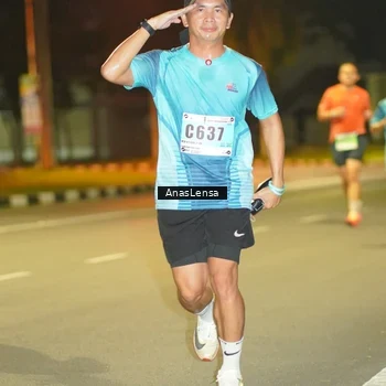 Runner Photo 8794927