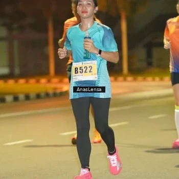 Runner Photo 8794940