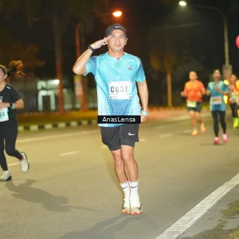 Runner Photo 8794942