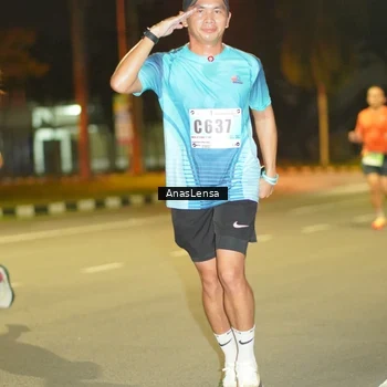 Runner Photo 8794943