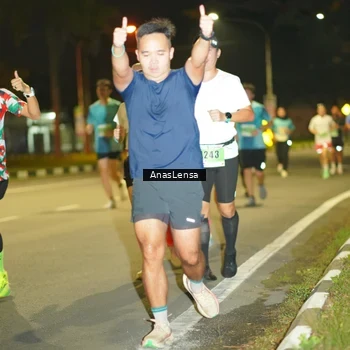 Runner Photo 8794984