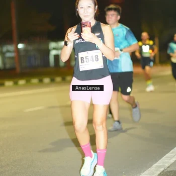 Runner Photo 8795005