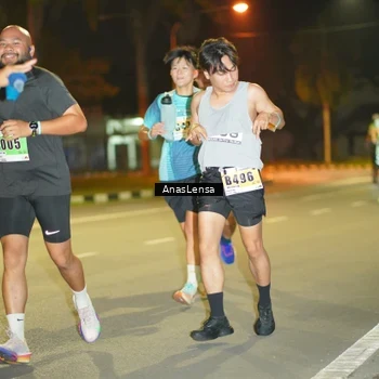 Runner Photo 8795065