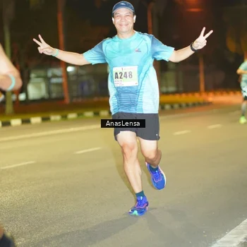 Runner Photo 8795069