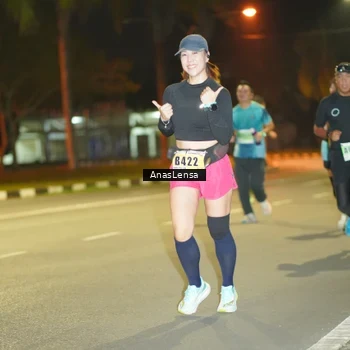 Runner Photo 8795087