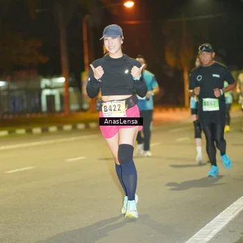 Runner Photo 8795088