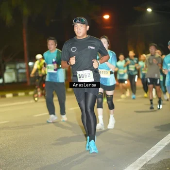 Runner Photo 8795119