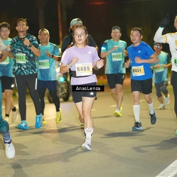 Runner Photo 8795141