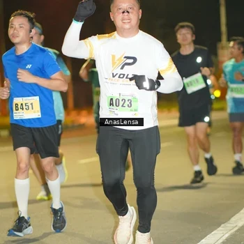 Runner Photo 8795157