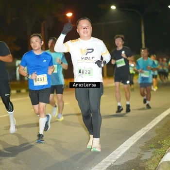 Runner Photo 8795159