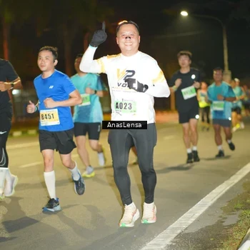 Runner Photo 8795177
