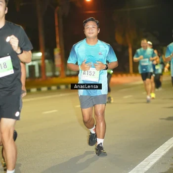 Runner Photo 8795198