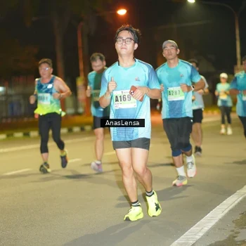 Runner Photo 8795222