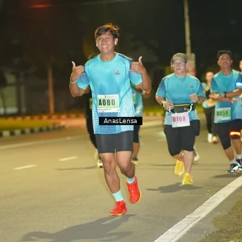 Runner Photo 8795275