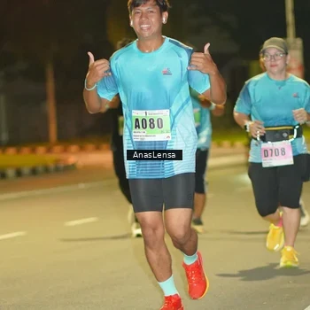 Runner Photo 8795277