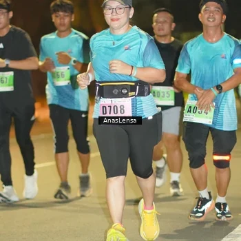 Runner Photo 8795300