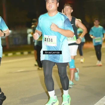 Runner Photo 8795301