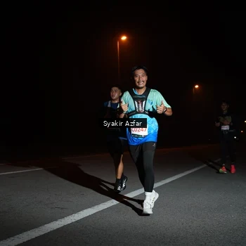Runner Photo 8795311