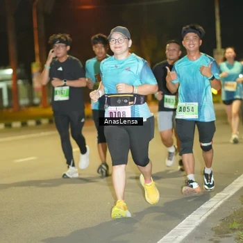 Runner Photo 8795315