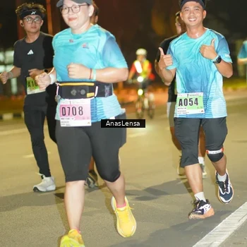 Runner Photo 8795318