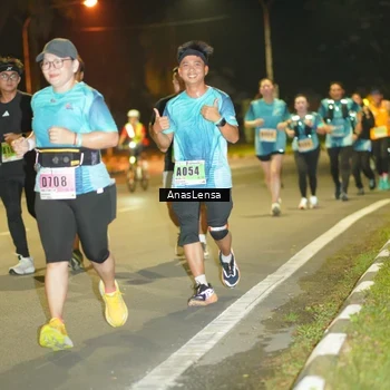 Runner Photo 8795319