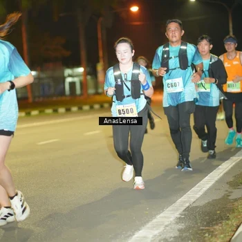 Runner Photo 8795365