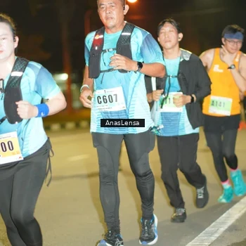 Runner Photo 8795384